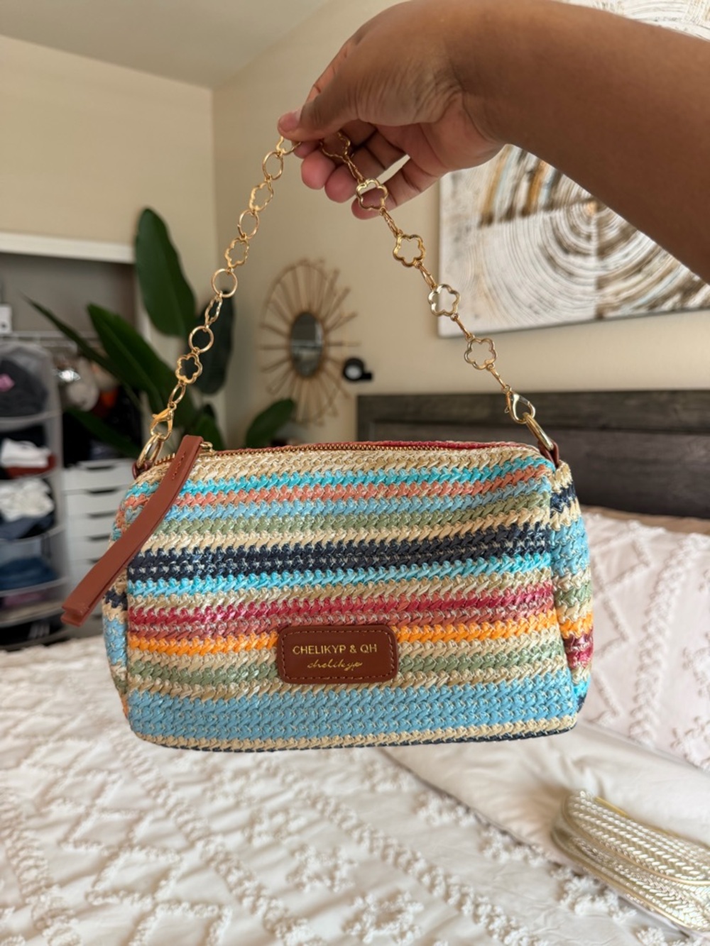 CHELIKY P & QH Multicolor Woven Straw Shoulder Bag